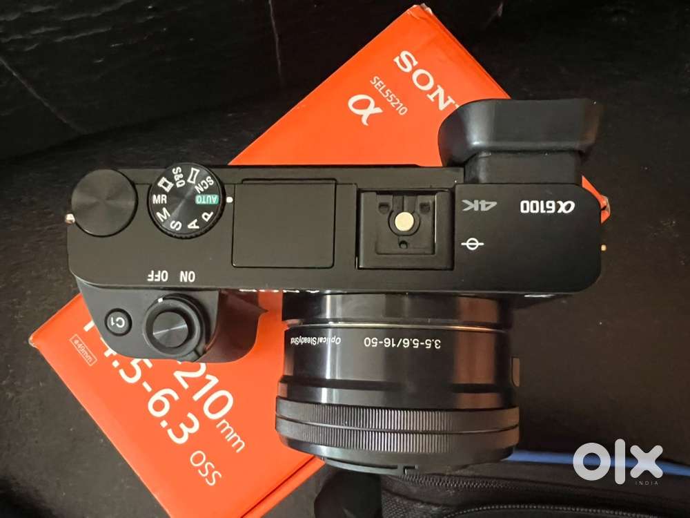 Sony alpha 6100