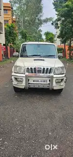 Mahindra Scorpio 2002-2013 VLX 2.2 mHawk Airbag BSIV, 2012