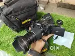 Nikon D5100 LONG LENS 55-200MM EXCELLENT CONDITION