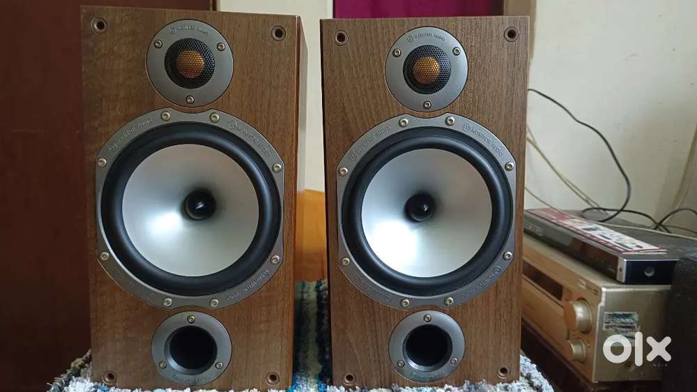 Monitor audio bookshelf speakers