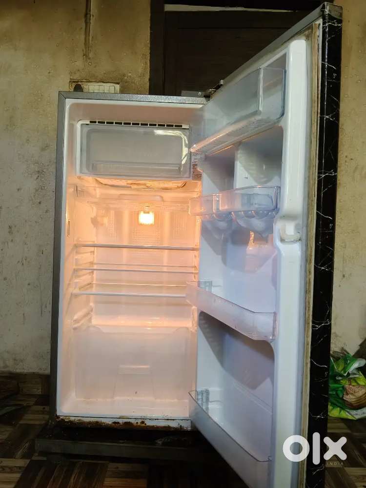 SAMSUNG SINGLE DOOR REFRIGERATOR