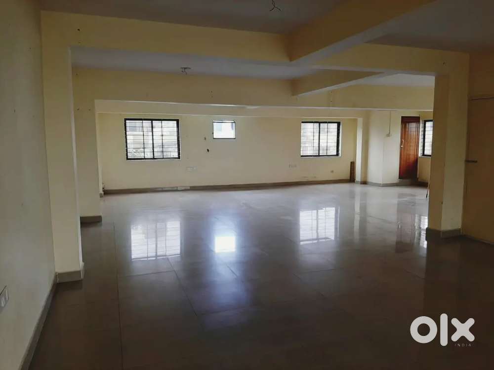 2250 Sq.Ft 4th Floor Commercial Space for Rent – Prime Location