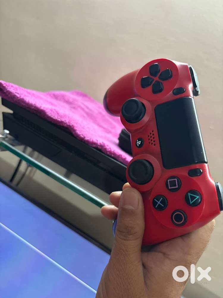 Playstation 4 for rent with 10 games