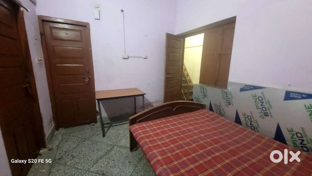 Room for rent with all facilities and equpiments