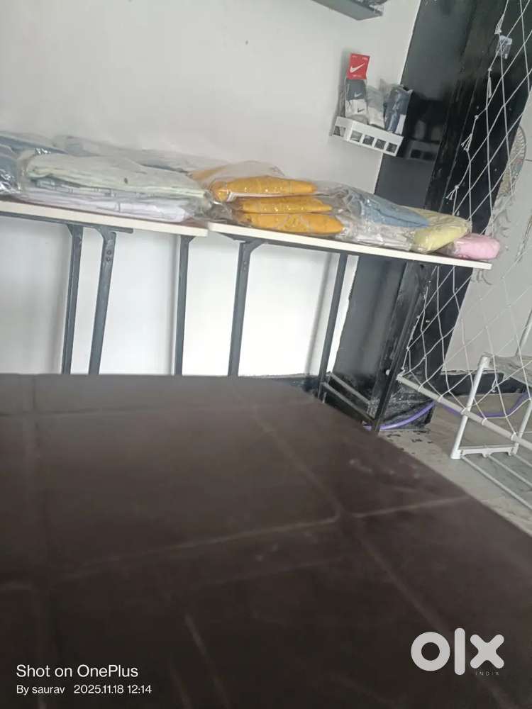 Ladka ladki dono apply kar sakte h