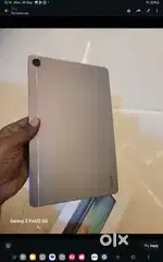 Realme pad with Sim and wifi.   2 sims very fast and 30days stand by