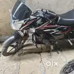 गाडी विकणे आहे