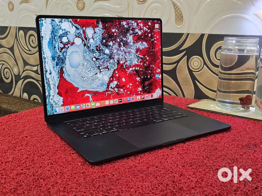 M2 15inch Macbook Air 8gb 256gb SSD Notch 3K Display 98% Health