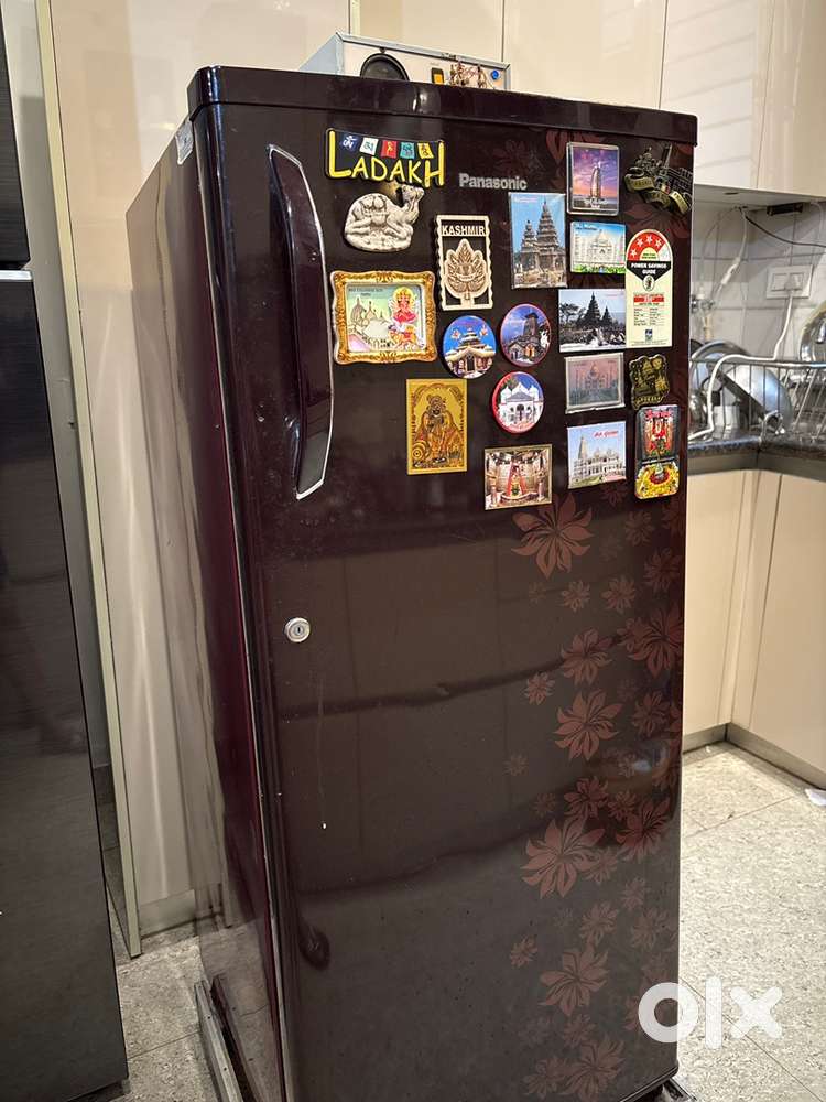 Refrigerator 210L
