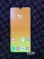Samsung a32  8. 128 in display fingerprint 4g