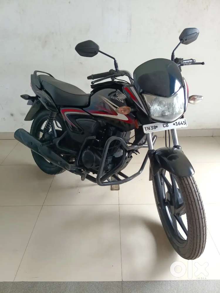 HONDA SHINE BLACK /RED COLOUR