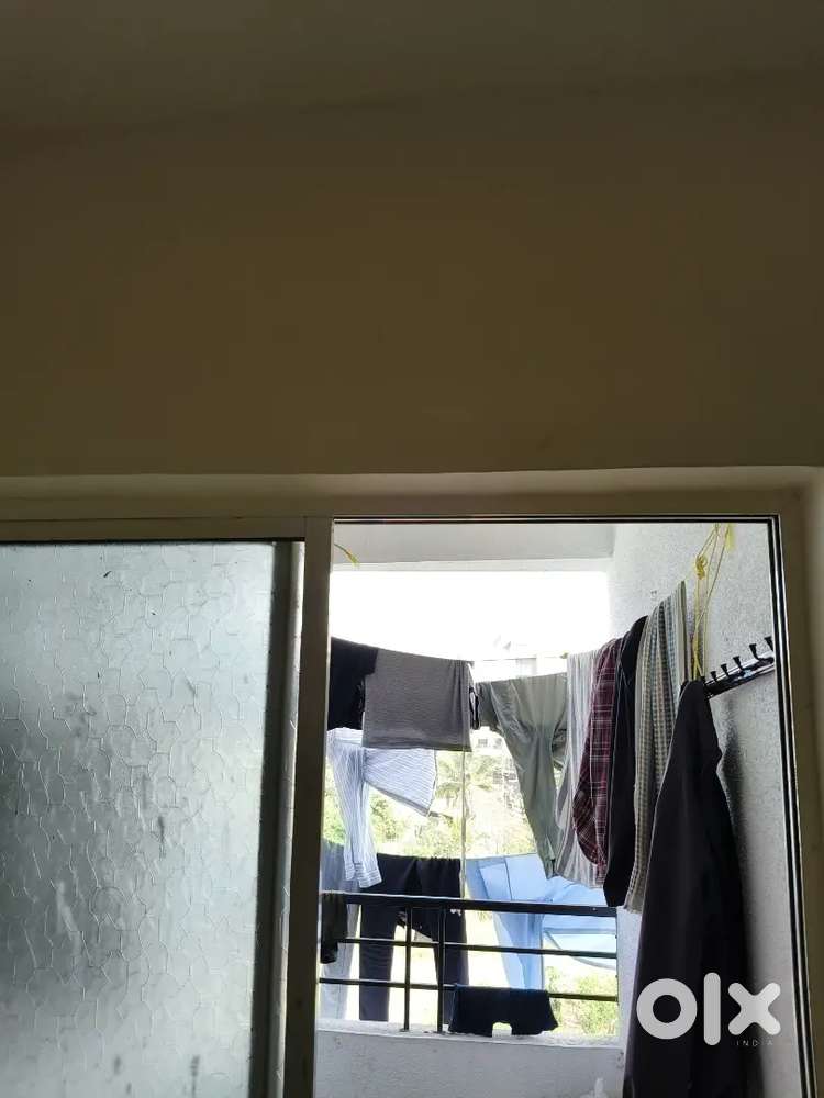 looking for a flatmate to share a 1 RK flat in Mahalunge baner pune