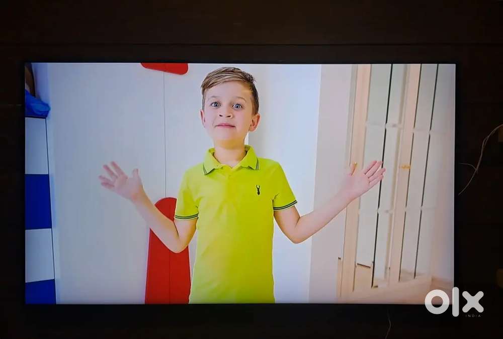 New brand samsung QLED 55 inch TV,Purchase for 10.10.25