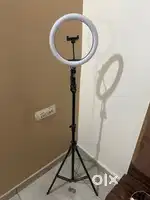 Ring light stand