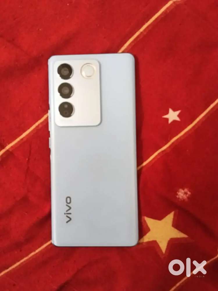 Vivo v 27  8 128 best condition no scratch fully original