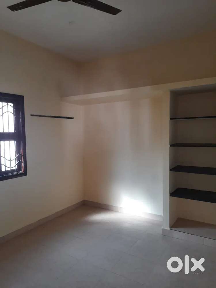 1 RK in second floor, nearby SRM College and DLF IT Park