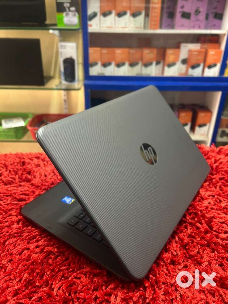 Hp Laptop intel i3, 5th Generation, 8 GB RAM, New 128 GB SSD, 14 inch