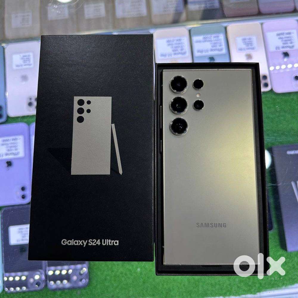 Selling Samsung S24 Ultra, Less Used, Mint Condition,12/256GB Variant.