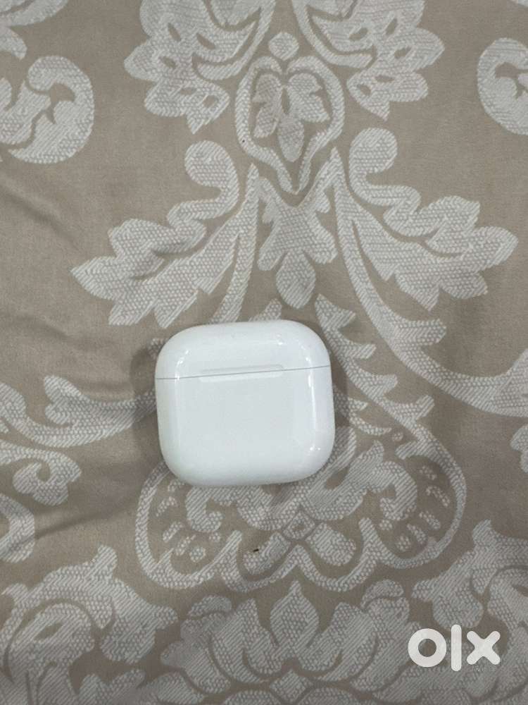 Airpods 4th generation ANC