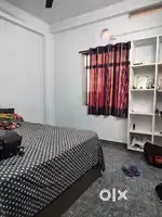 Looking for roomates