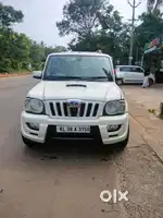 Mahindra Scorpio 2009 Diesel 136000 Km Driven