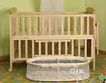 Crib from Babyhug (used and in very good condition)