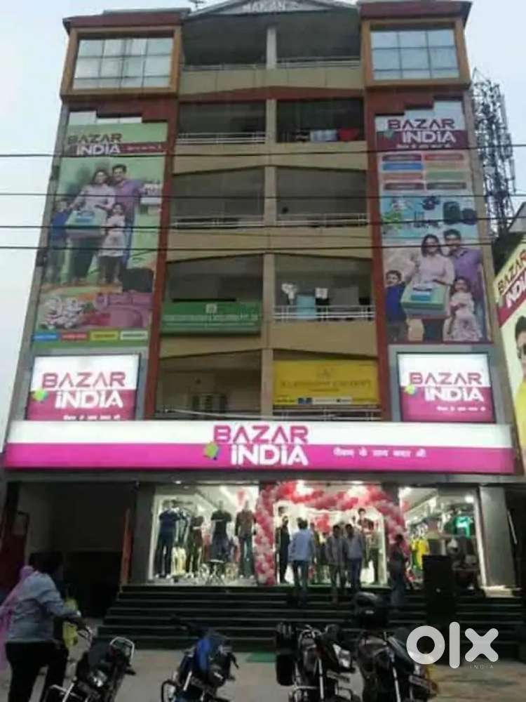 Supermarket Space Fully Furnished - Ashok Rajpath (Prime Location)