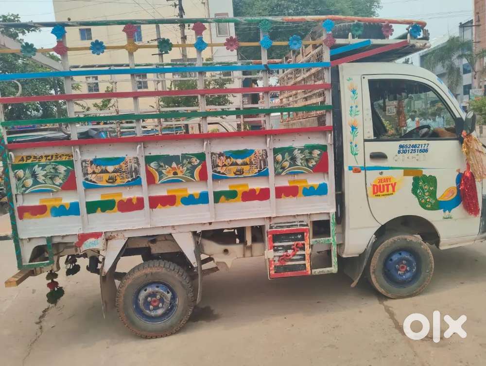 Mahendra supro minitruck