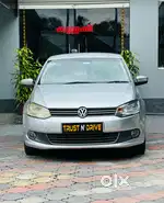 Volkswagen Vento 2010-2013 Petrol Highline, 2011, Petrol