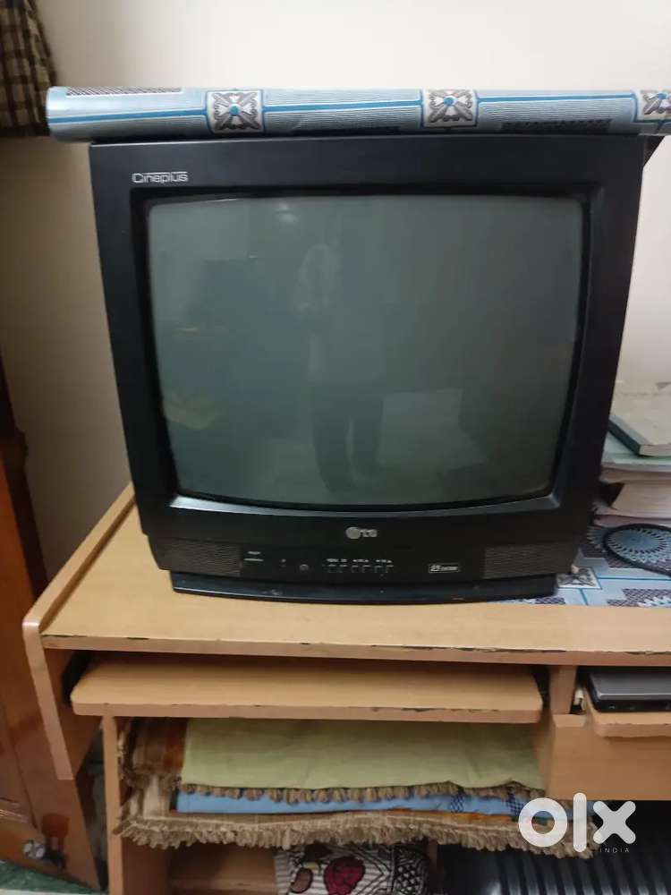 TV LG television