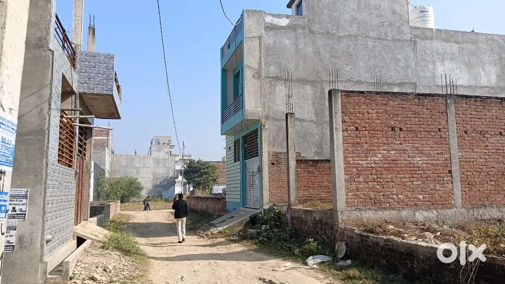 PLOT FOR SALE IN KHURDAI MARKET, SULTANPUR ROAD