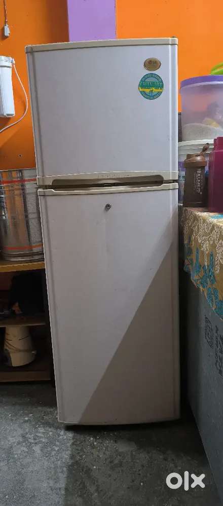 LG  freshmaster DubleDoor Fridge Rakhe hue kharab ho gya compressor ok