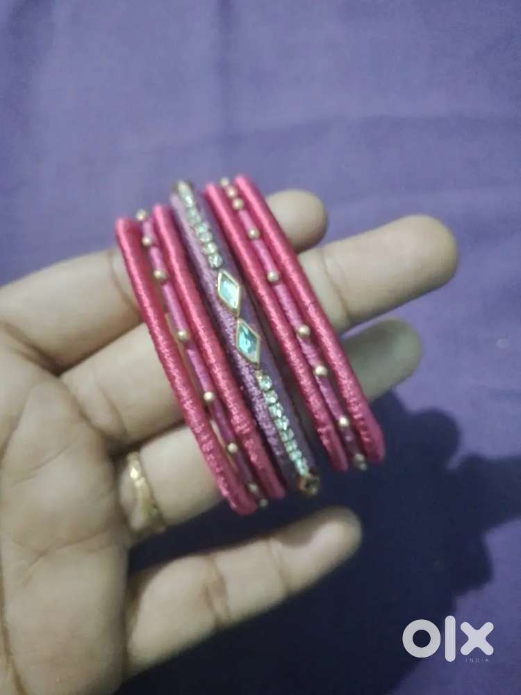 Thread bangels