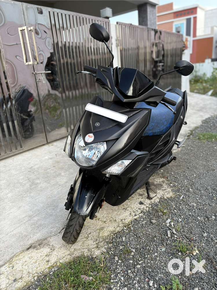 Yamaha Scooter