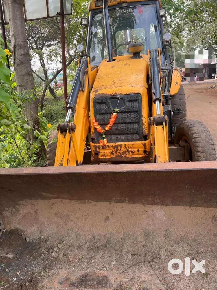 JCB 3DX KIRLOSHKER ENGIN
