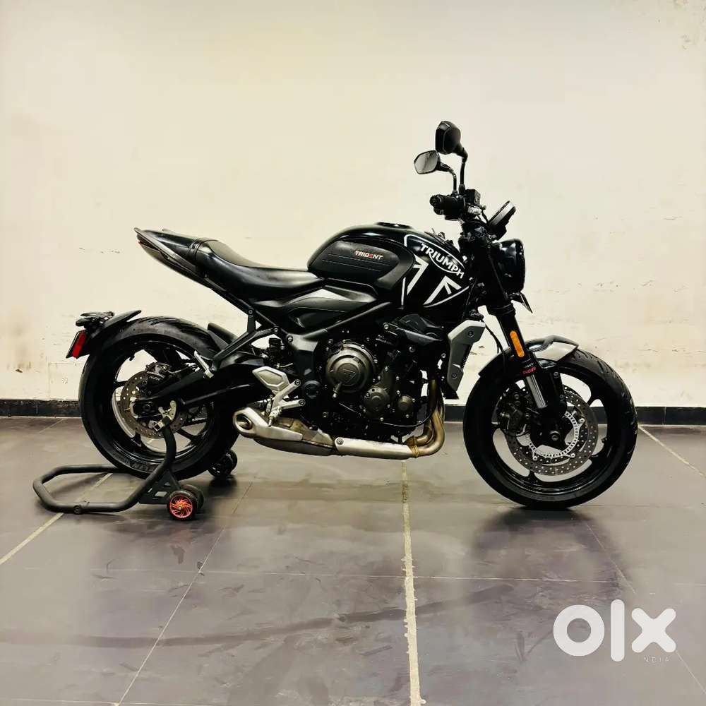TRIUMPH TRIDENT