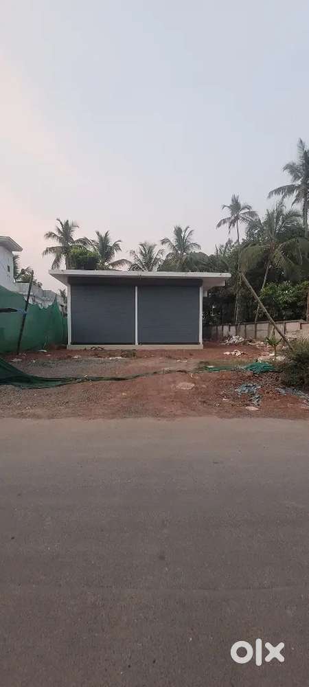 1000 SQFEET GODOWN FOR RENT