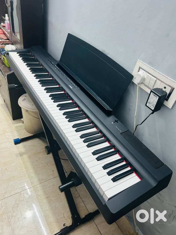 Yamaha digital piano P 125 a new very less used fix price