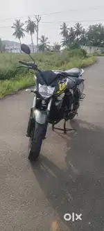Yamaha FZ V2 - 2016