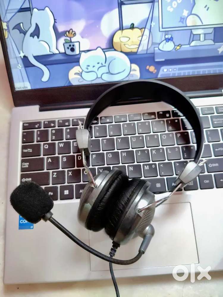 Gaming+Mic Semi used A++ Sound Quality