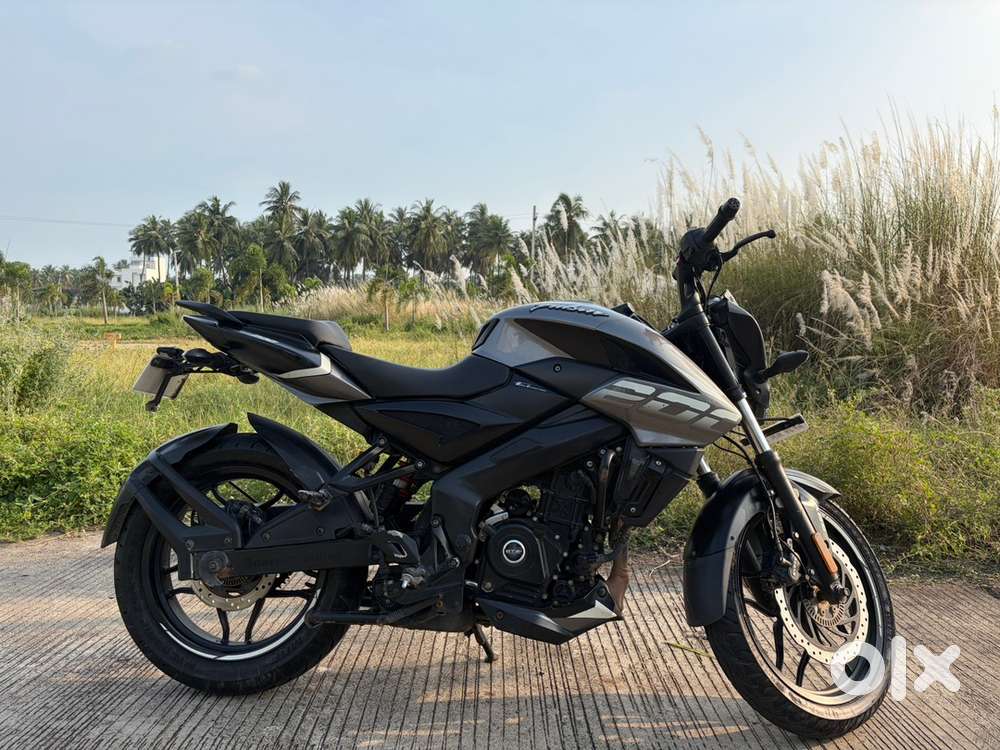 NS 200 for sale