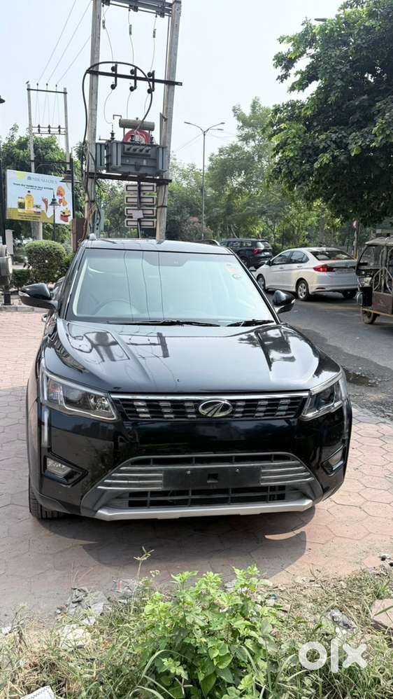 Mahindra XUV300 2021 Diesel Well Maintained