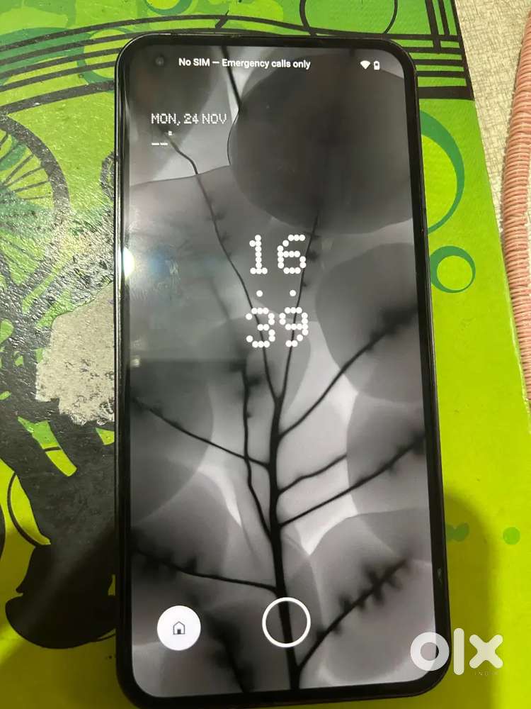 Am Selling Nothing 1 ( 8gb ram and 256 rom )