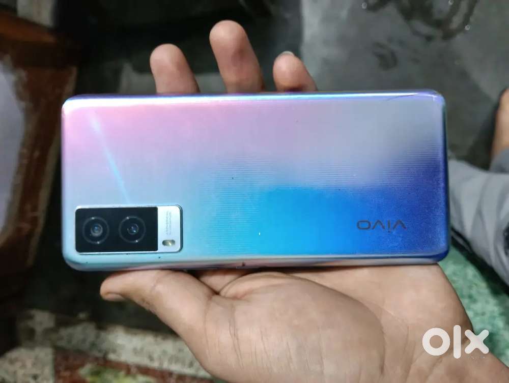 Vivo v21 5G smartphone for sell
