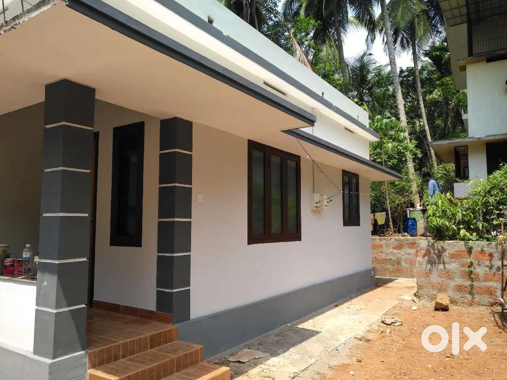 7 cent with 2bhk house for sale near nh66 bypass
