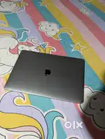 Apple Macbook pro Touchbar A2141 model 16gb/512gb