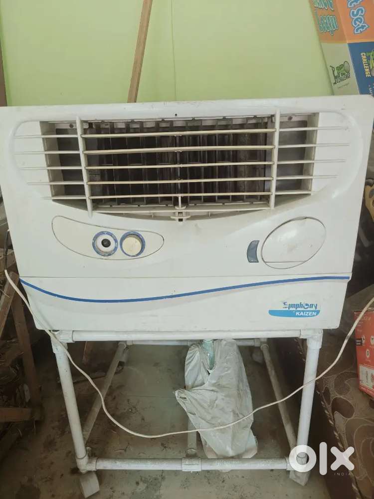 Symphony air cooler - good condition - with stand
