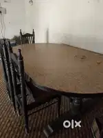 Family dayning table