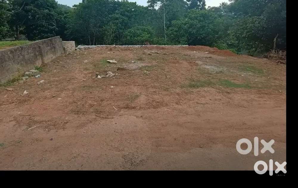 Plot near Njandoorkonam