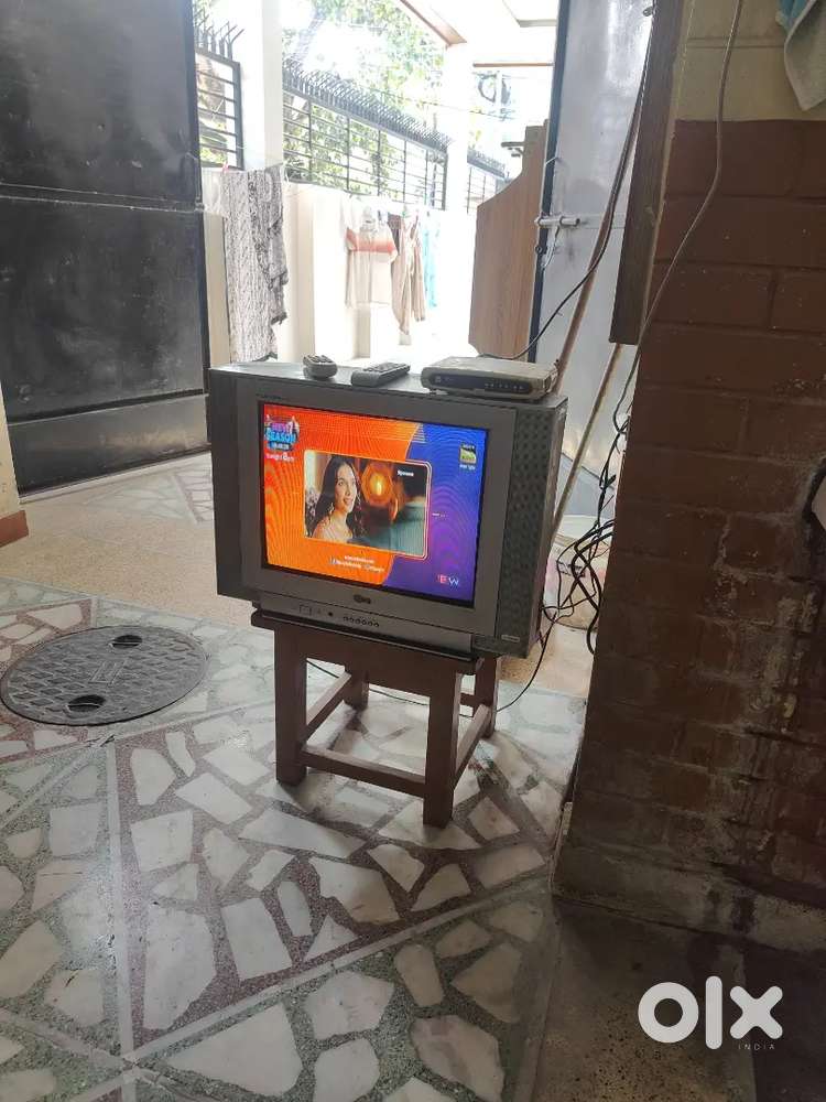 LG Flatron Plus TV